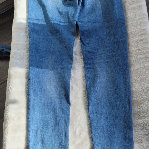 3/$35 American Eagle Ne(X)t Level Stretch - Picture 8 of 8